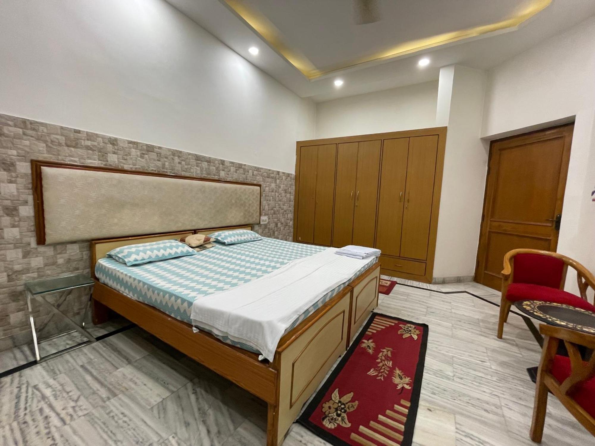 N Homestay Agra Tajganj Exterior photo