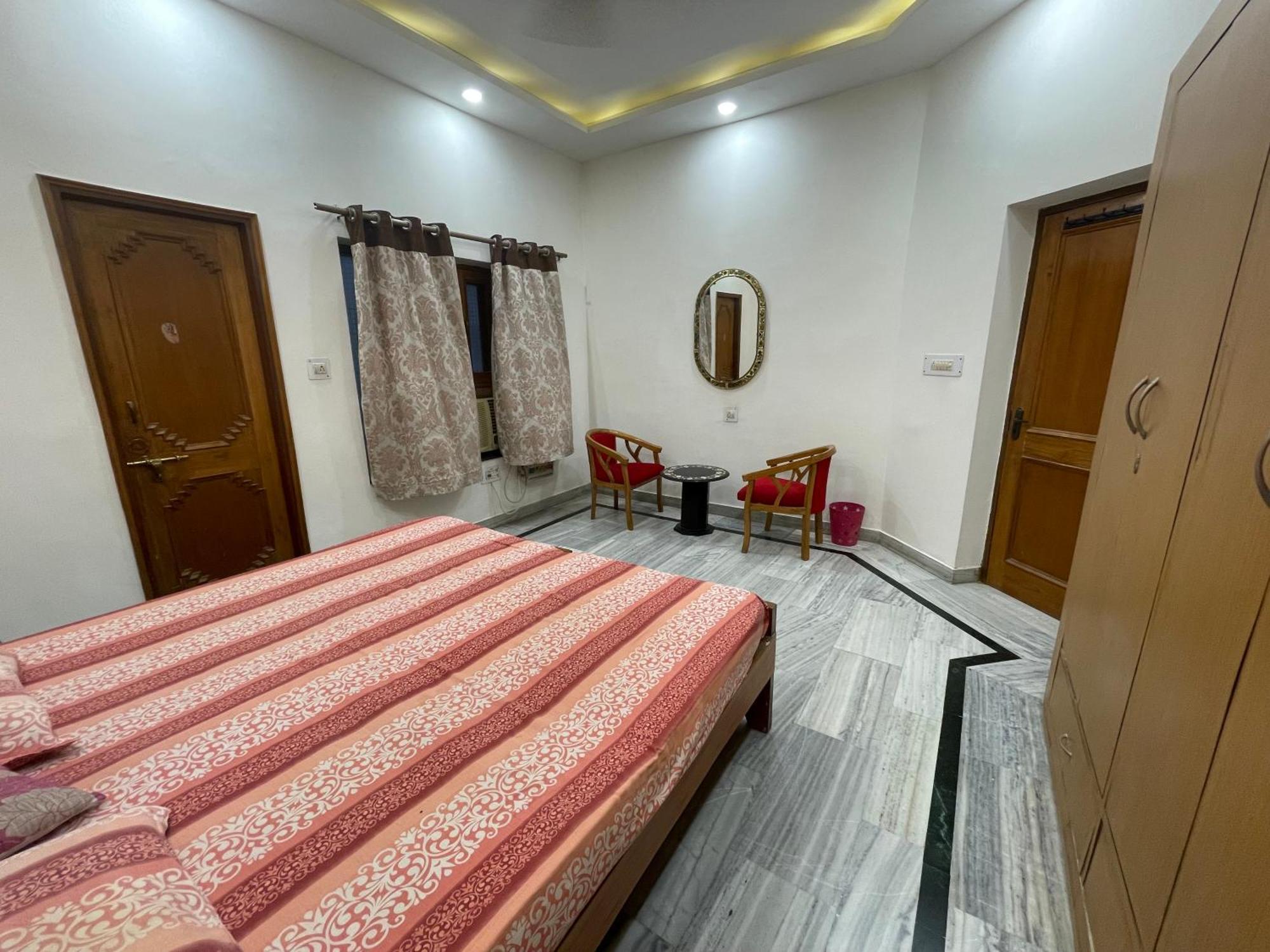 N Homestay Agra Tajganj Exterior photo